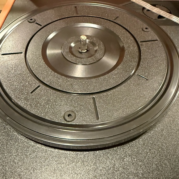 NIB Crosley Voyager Terracotta Vinyl Record Player/ turntable - Picture 5 of 9